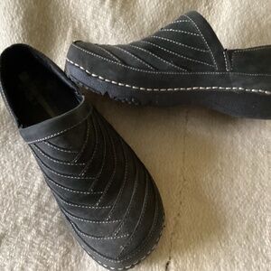 Women’s Teva Shoes